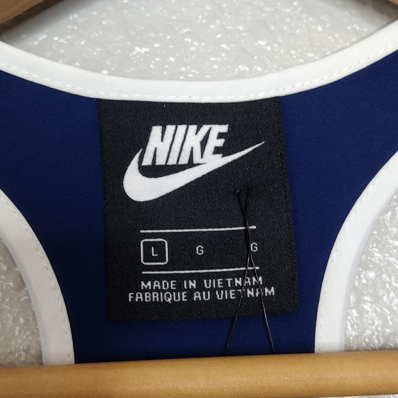 NWT Nike Standard Fit Girls Dress - Picture 11 of 12